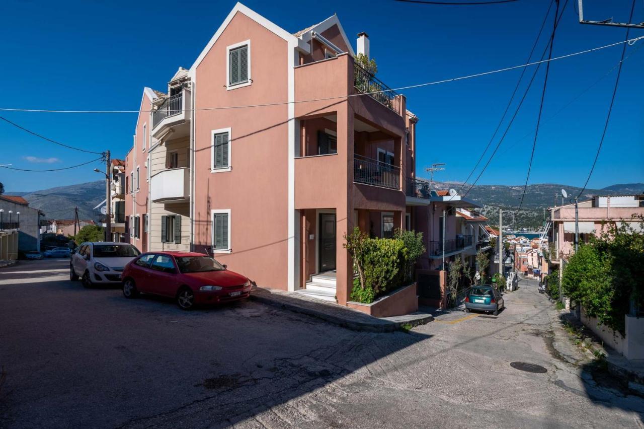 Napier Maisonette Argostolion Exterior foto